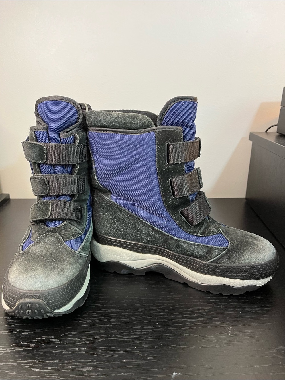 LL Bean Kids Blue Black Suede Waterproof Winter Snow Boots Big Boys 4